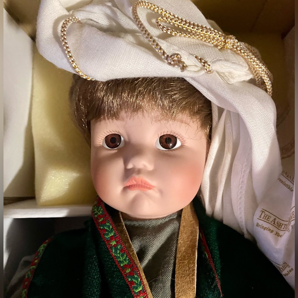 This little drummer boy needs a proper home by Ashton Drake Galleries Numbered
